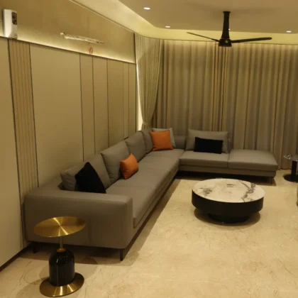 Modern L-Shape Sectional Sofa